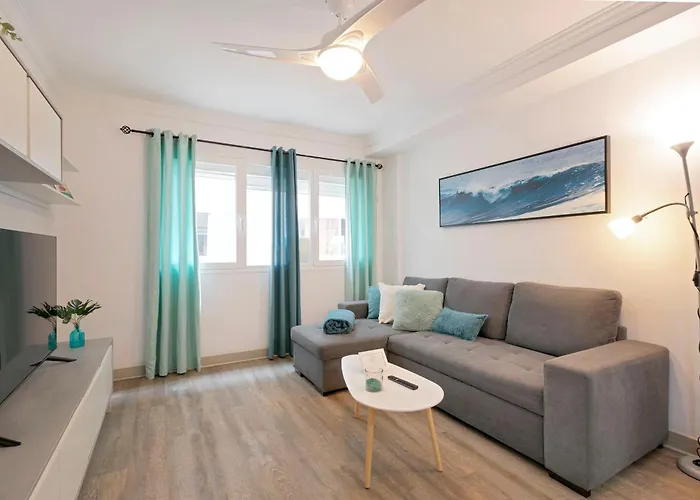 Blue Waves - Free Parking Apartment